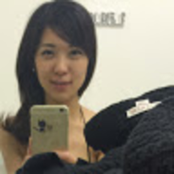 Meet your Posher, Diana - Picture 1 of 1